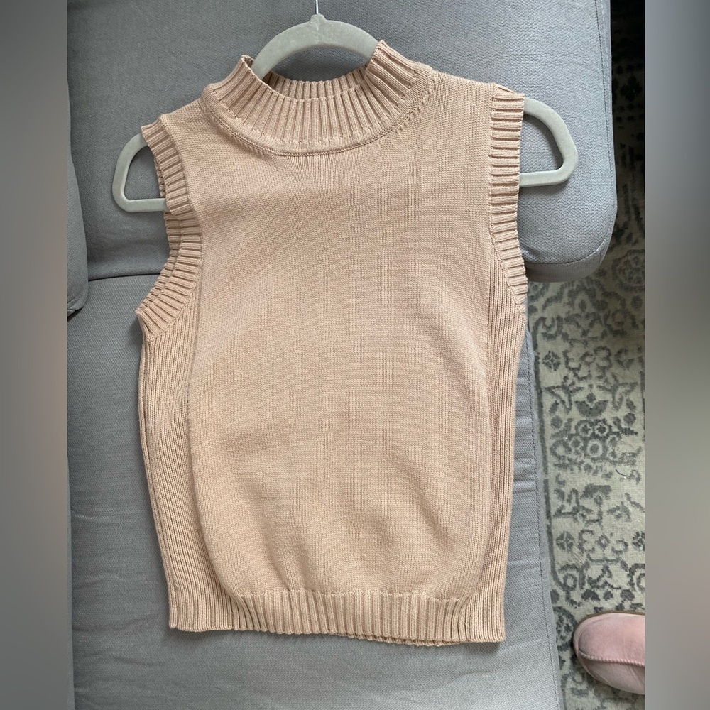 Nude top